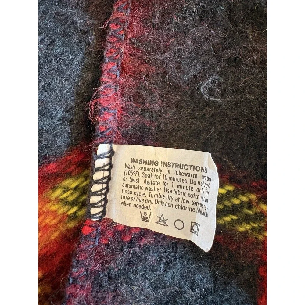 Lot 2 Carousel Mills Sport Stadium Blanket Colorfast Fiber Throw 45